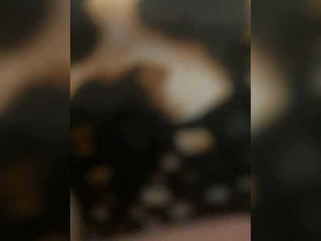 Mila23-1-1 live cam on BongaCams