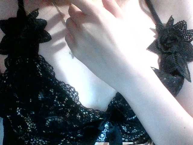 Mila23-1-1 live webcam show
