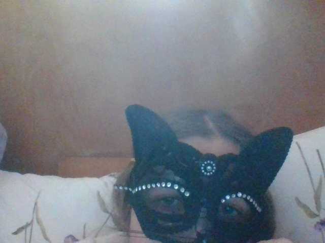 Mila23-1-1 live cam on BongaCams