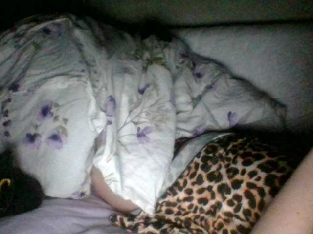 Mila23-1-1 live cam on BongaCams