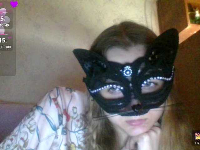 Mila23-1-1 live cam on BongaCams