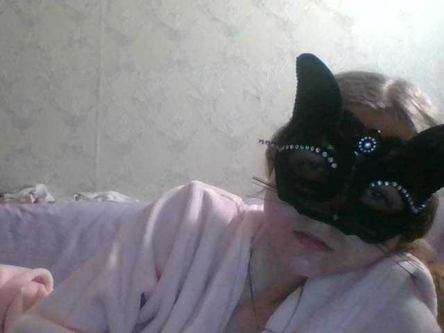 Mila23-1-1 live cam on BongaCams