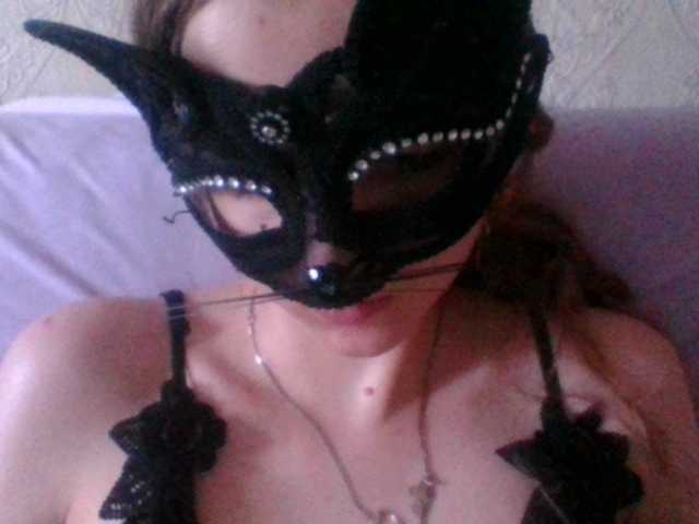 Mila23-1-1 live cam on BongaCams