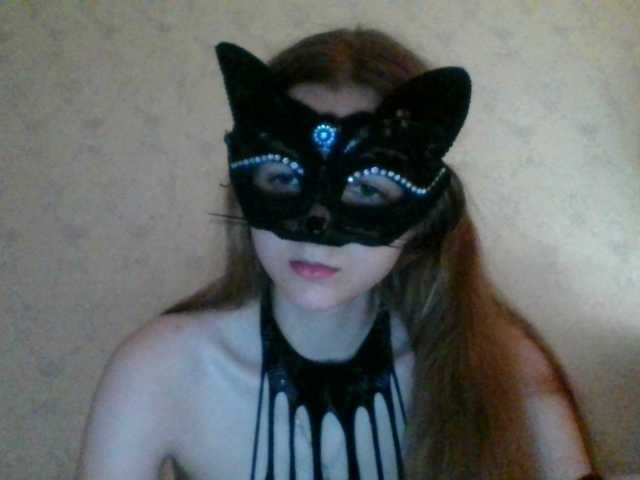 Mila23-1-1 live cam on BongaCams