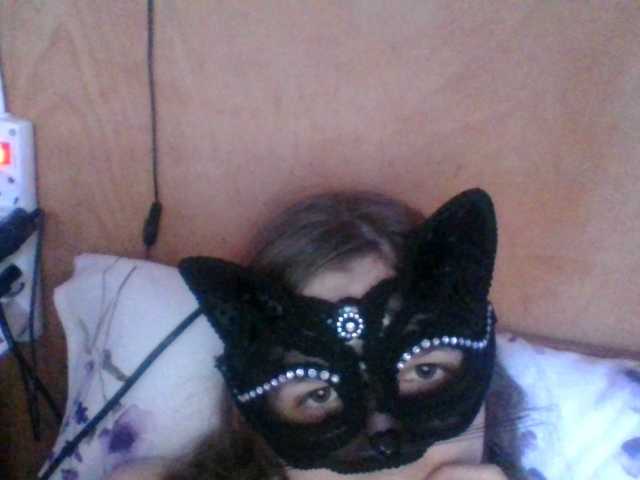 Mila23-1-1 live cam on BongaCams