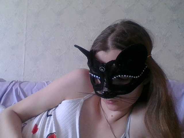 Mila23-1-1 live cam on BongaCams