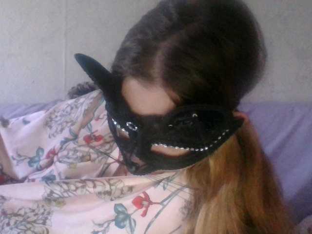 Mila23-1-1 live cam on BongaCams