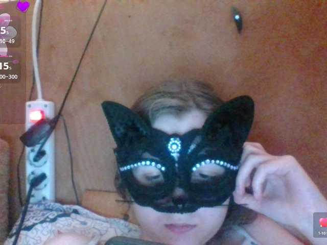 Mila23-1-1 live cam on BongaCams