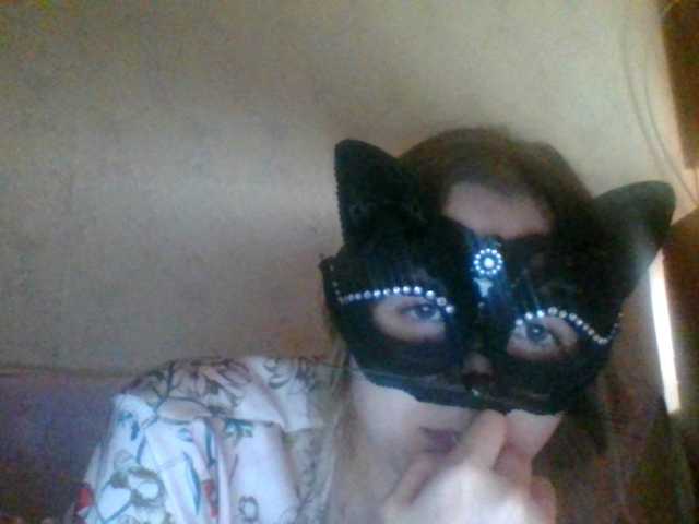 Mila23-1-1 live cam on BongaCams