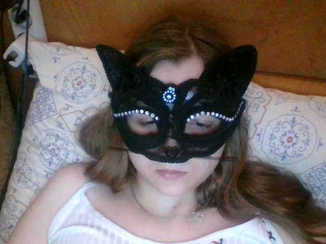 Mila23-1-1 live cam on BongaCams