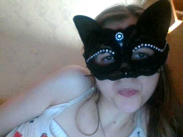 Mila23-1-1 live cam on BongaCams