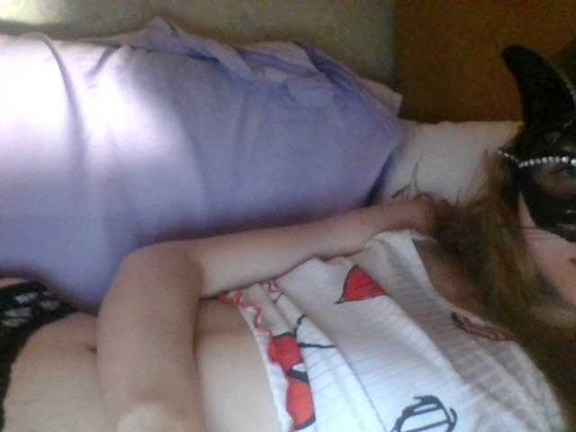 Mila23-1-1 live cam on BongaCams