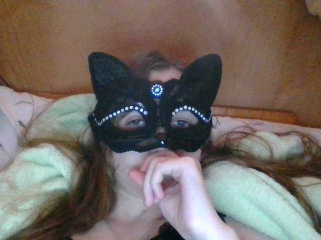 Mila23-1-1 live cam on BongaCams