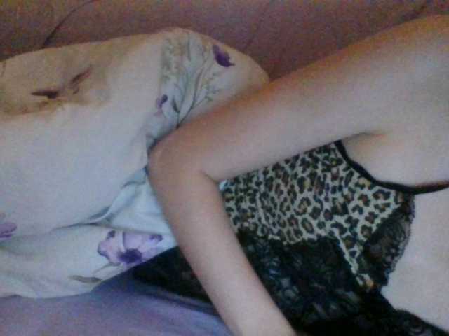 Mila23-1-1 live cam on BongaCams
