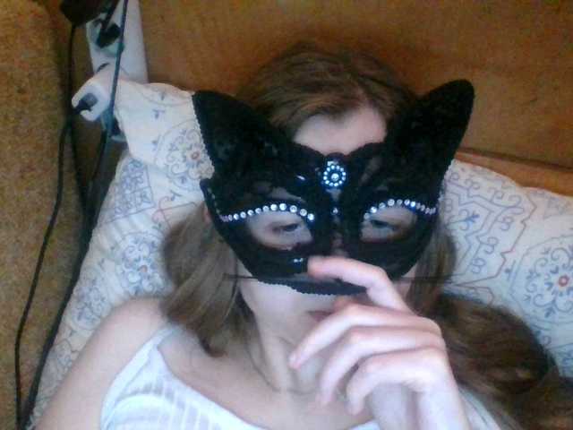 Mila23-1-1 live cam on BongaCams