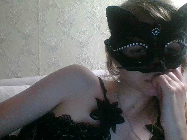 Mila23-1-1 live cam on BongaCams