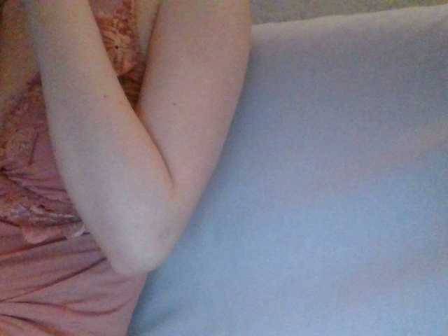 Mila23-1-1 live cam on BongaCams