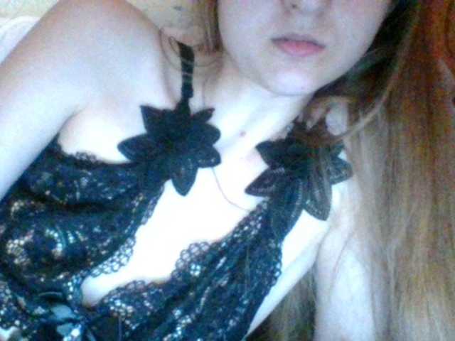 Mila23-1-1 live cam on BongaCams