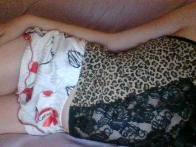 Mila23-1-1 live cam on BongaCams