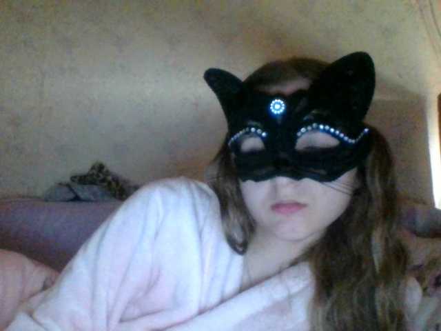 Mila23-1-1 live cam on BongaCams