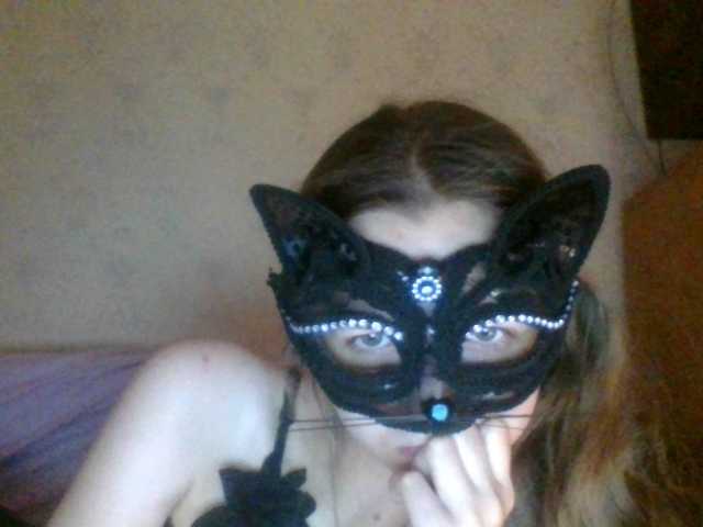 Mila23-1-1 live cam on BongaCams
