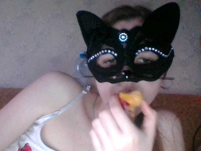 Mila23-1-1 live cam on BongaCams