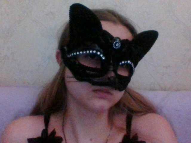 Mila23-1-1 live cam on BongaCams