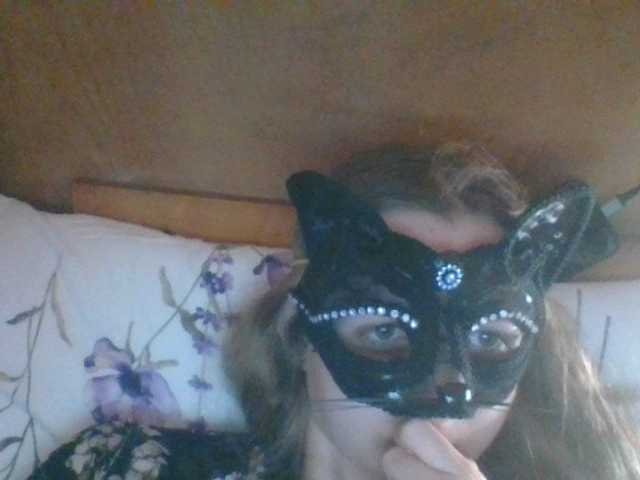 Mila23-1-1 live cam on BongaCams