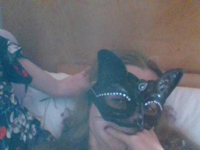 Mila23-1-1 live cam on BongaCams