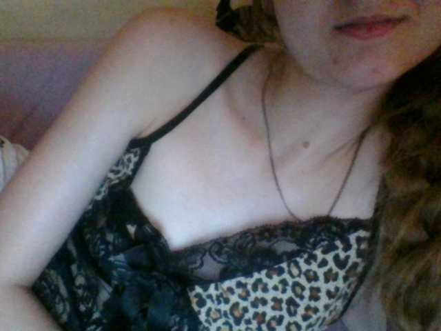 Mila23-1-1 live cam on BongaCams