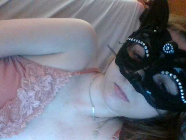Mila23-1-1 live cam on BongaCams