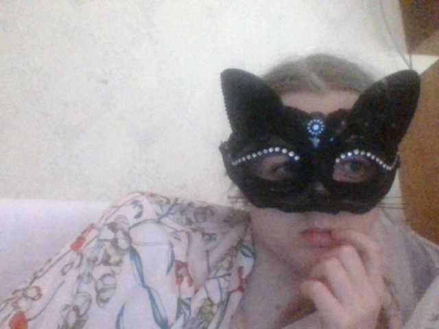 Mila23-1-1 live cam on BongaCams
