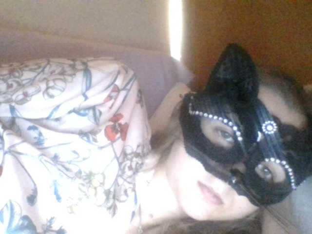 Mila23-1-1 live cam on BongaCams