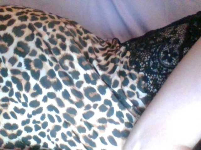 Mila23-1-1 live cam on BongaCams