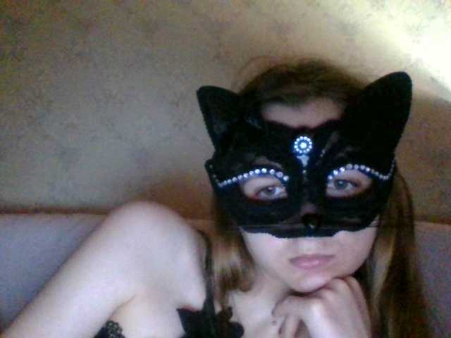 Mila23-1-1 live cam on BongaCams