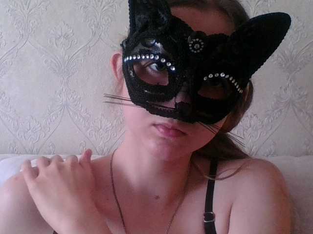 Mila23-1-1 live cam on BongaCams
