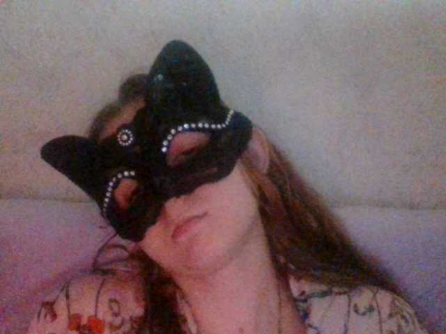 Mila23-1-1 live cam on BongaCams