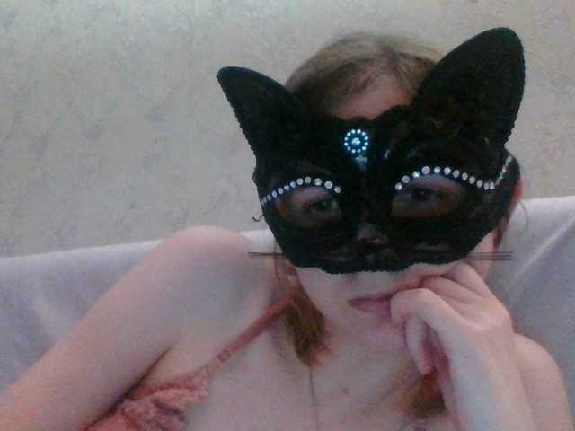 Mila23-1-1 live cam on BongaCams