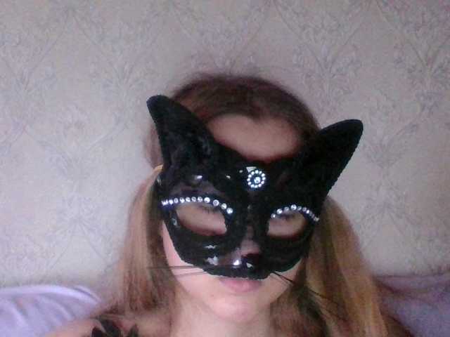 Mila23-1-1 live cam on BongaCams