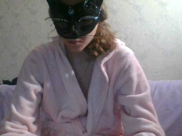 Mila23-1-1 live cam on BongaCams
