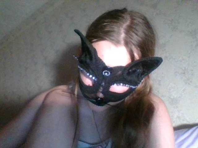 Mila23-1-1 live cam on BongaCams
