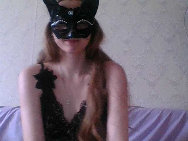 Mila23-1-1 live cam on BongaCams