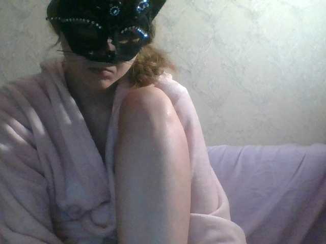 Mila23-1-1 live cam on BongaCams