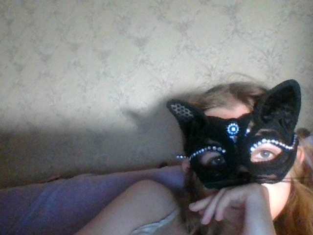 Mila23-1-1 live cam on BongaCams