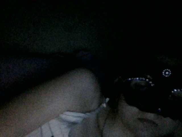 Mila23-1-1 live cam on BongaCams