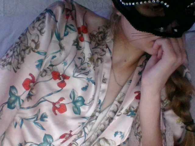 Mila23-1-1 live cam on BongaCams