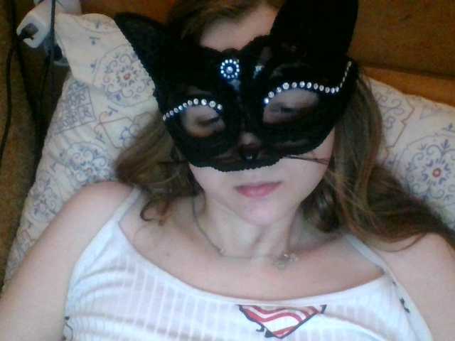 Mila23-1-1 live cam on BongaCams