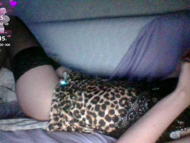 Mila23-1-1 live cam on BongaCams