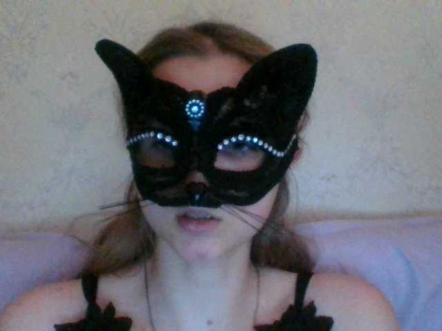 Mila23-1-1 live cam on BongaCams