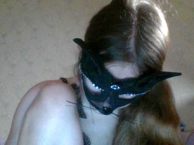 Mila23-1-1 live cam on BongaCams